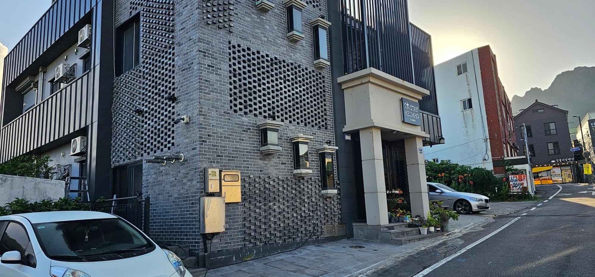 Hotel Huestay-Keumho Согвипхо Экстерьер фото